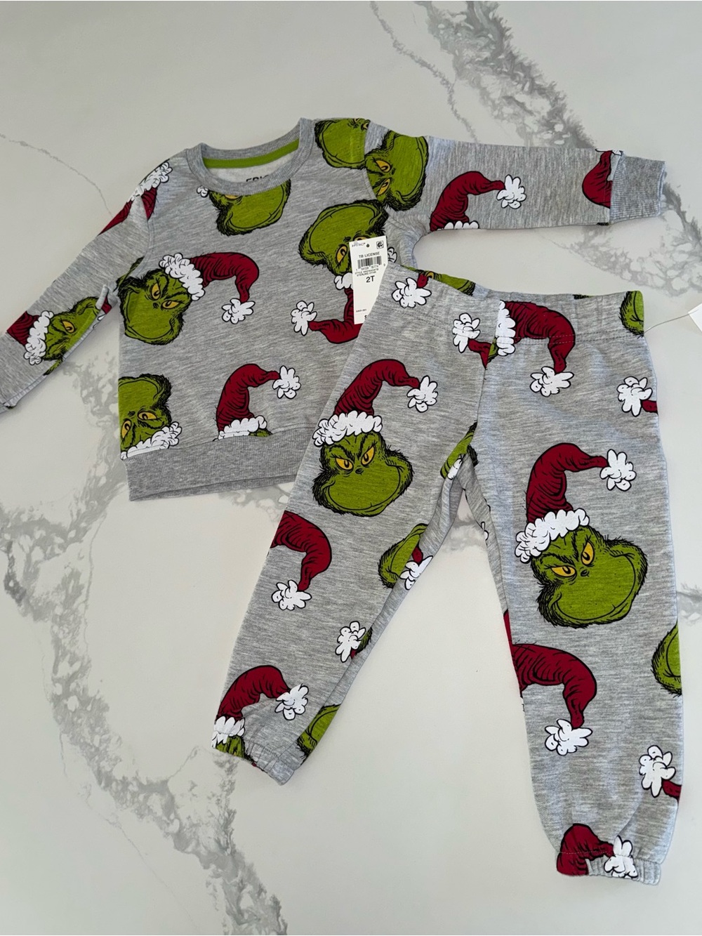 The Grinch Toddler Kids’ Holiday Sweatshirt and Joggers Set Size 2T